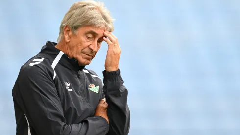 Manuel Pellegrini espera el debut de Real Betis en la Liga.