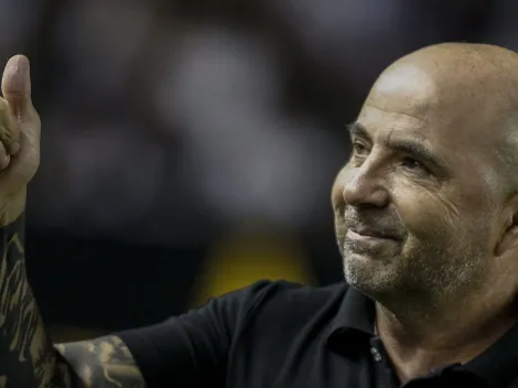Hinchas de Santos y su particular manera de pedir de vuelta a Sampaoli
