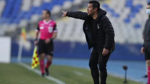 Héctor Tapia asume como DT interino de Colo Colo.