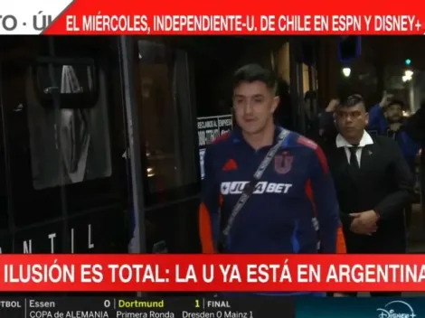 La U llegó a Argentina: fue recibida por los hinchas en el hotel