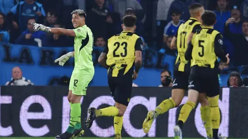 Culpan a Cortés por la eliminación de Peñarol