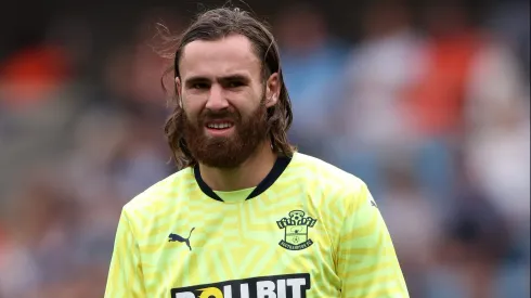 El chileno enfrenta un duro panorama en la Championship de Inglaterra.