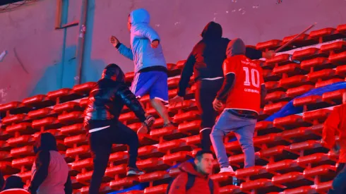 Los hinchas de la U fueron masacrados en el Libertadores de América.