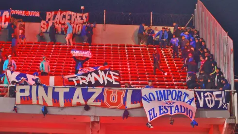 Los 103 hinchas de la U detenidos en Buenos Aires fueron liberados.