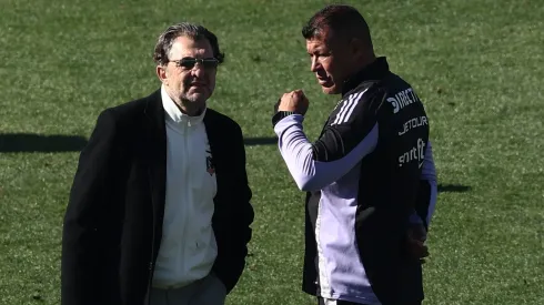 Mosa asegura que está semana llega el nuevo DT de Colo Colo