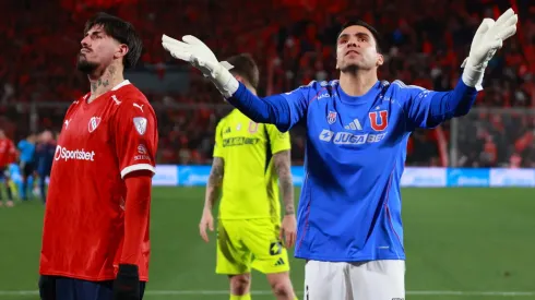 Toselli ingresó ante el Rojo, pero no alcanzó a tocar la pelota.