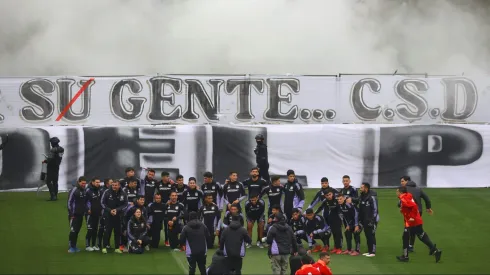 Miles de hinchas de Colo Colo llegaron al arengazo