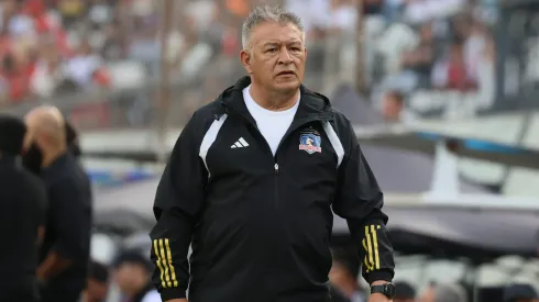 Claudio Borghi no espera mucho del choque entre Colo Colo y U. de Chile.