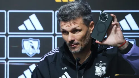 Fernando Ortiz asumió en Colo Colo y fue presentado oficialmente.
