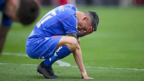 Charles Aránguiz no apareció en su máximo esplendor ante Colo Colo.