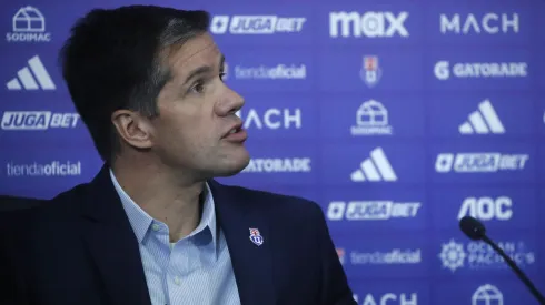 Michael Clark, el presidente de Azul Azul, fue interpelado directamente por el periodista Igor Ochoa.