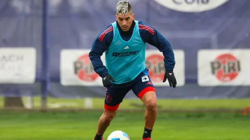 La U sigue entrenando en el Centro Deportivo Azul.