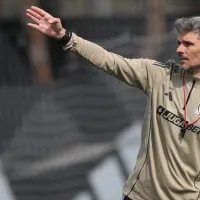La formación ultraofensiva que quiere usar Fernando Ortiz en Colo Colo: “Tengo plantel para…”