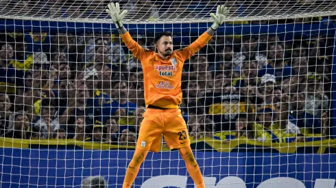 Guillermo Viscarra jugando por Alianza Lima.
