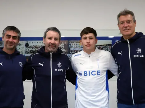 Hijo de crack del fútbol chileno firma contrato profesional con la UC