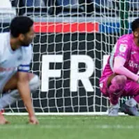 Vigouroux lo pasa pésimo en Inglaterra tras su debut en la Roja: ¡le empatan a su equipo en los 90’+7!