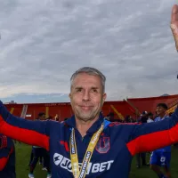 “Ha sido un agrado”: la frase con sabor a despedida de la U a Gustavo Álvarez