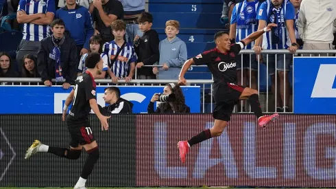 Alexis marcó el 2-1 para el Sevilla ante el Alavés.