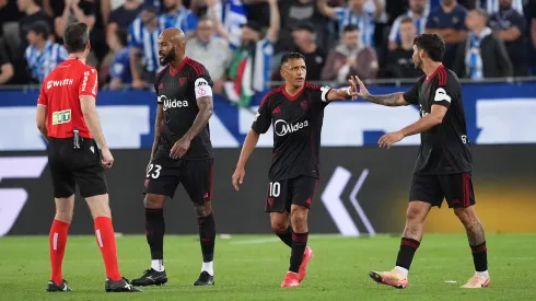 Gol de Alexis y celebración chilena en Sevilla.