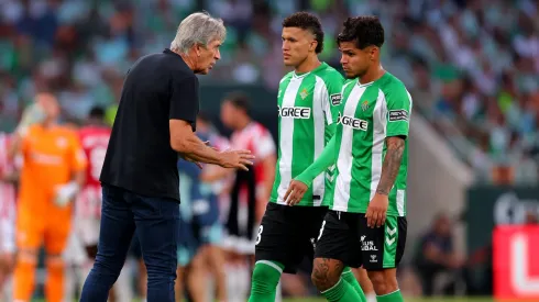 Pellegrini se aleja del Real Betis y podría llegar a la Roja