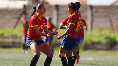 Viene desde Alemania y es una de las revelaciones del fútbol chileno.