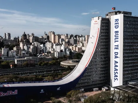 No es IA, pero parece: skater de 50 años se lanzó desde 70 metros