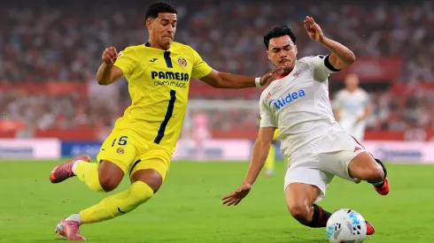 Gabriel Suazo se pierde poco tiempo en Sevilla.