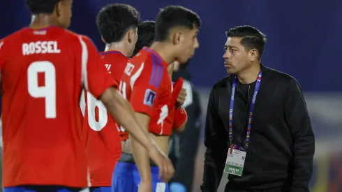 Chile sufre dos importantes bajas en el Mundial Sub 20.