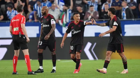 Alexis Sánchez enfrentará a Barcelona por tercera vez en su carrera, buscando la primera victoria de Sevilla como local en LaLiga.