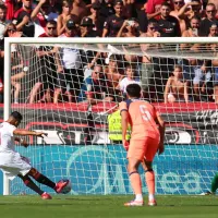 “Una vergüenza”: Barcelona se lanza con todo y reclama contra penal de Alexis Sánchez