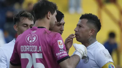 Valencia falló el penal en el último minuto ante Odriozola
