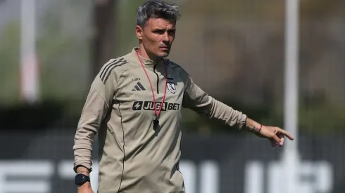 Fernando Ortiz toma medidas en Colo Colo.