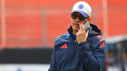 Michael Clark no está contento con la prensa.