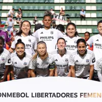 Colo Colo Femenino tuvo emotivo recibimiento en el Estadio Monumental tras la Copa Libertadores Femenina