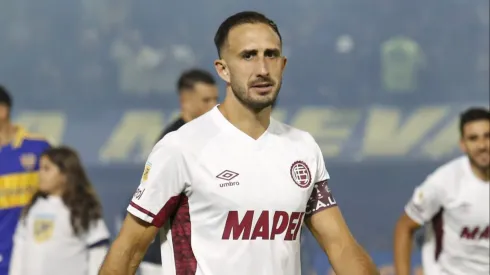 Carlos Izquierdoz es uno de los referentes de Lanús.