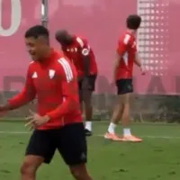 El serio y gracioso reto de Alexis Sánchez al Sevilla: “¡Si estamos así el viernes…!”