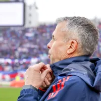 Gustavo Álvarez se sincera con los hinchas de U de Chile: “Como si el estadio estuviera lleno”