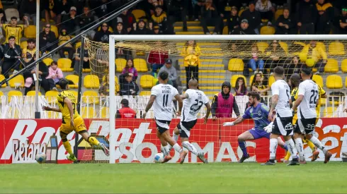 Colo Colo busca jugadores para 2026.