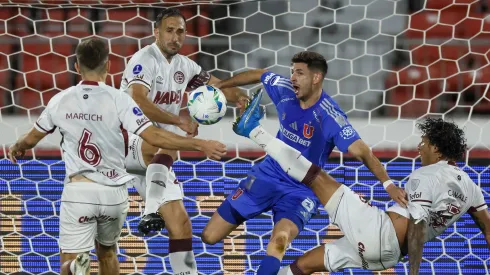 Izquierdoz lloró porque el arbitraje favoreció a la U