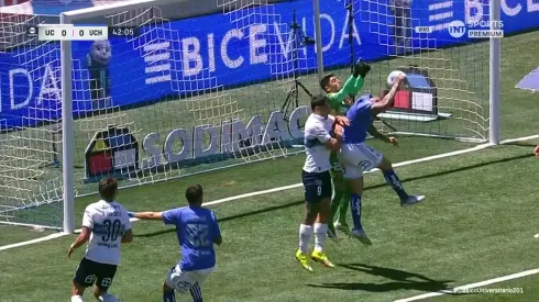 La U juega ante Católica.