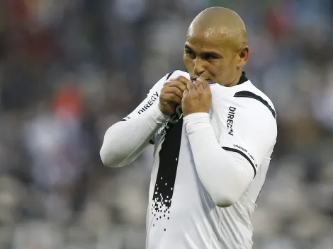 Humberto Suazo se emociona con Colo Colo y se quiere poner en la buena