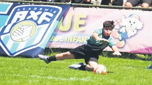 Bruno Herrera fue elegido el mejor arquero  en competencia internacional.