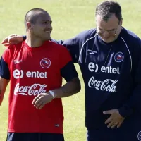Humberto Suazo se inspira en Bielsa para dejar lección a las nuevas generaciones: “Si uno se deja entrenar, el techo…”