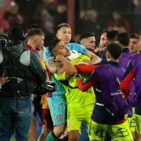 Terminó en bochorno: U de Chile quedó caliente tras la eliminación y fue a buscar al capitán de Lanús