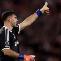 Dibu Martínez hace el ridículo con soberbia frase tras chascarro mundial en la Premier: “Yo nunca…”