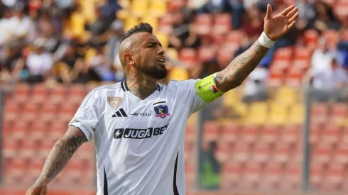 Arturo Vidal no se guardó nada contra el dirigente que ninguneó al plantel de Colo Colo.
