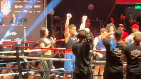 Los jugadores de la U alentaron a Benjamín Arismendi