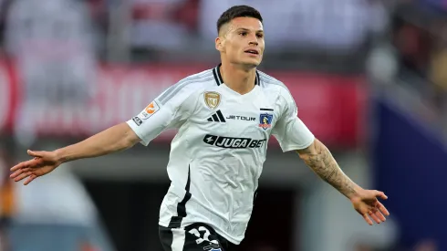 Club interesado en Cepeda pasa por complejos momentos.