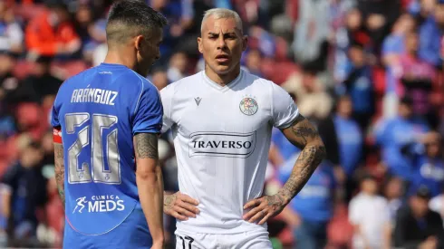 Eduardo Vargas sigue penando en la U.