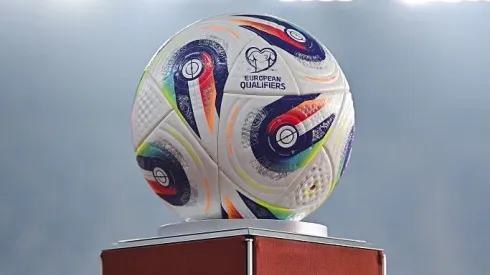 Este domingo 16 de noviembre sigue la acción de las Eliminatorias de la UEFA al Mundial 2026.